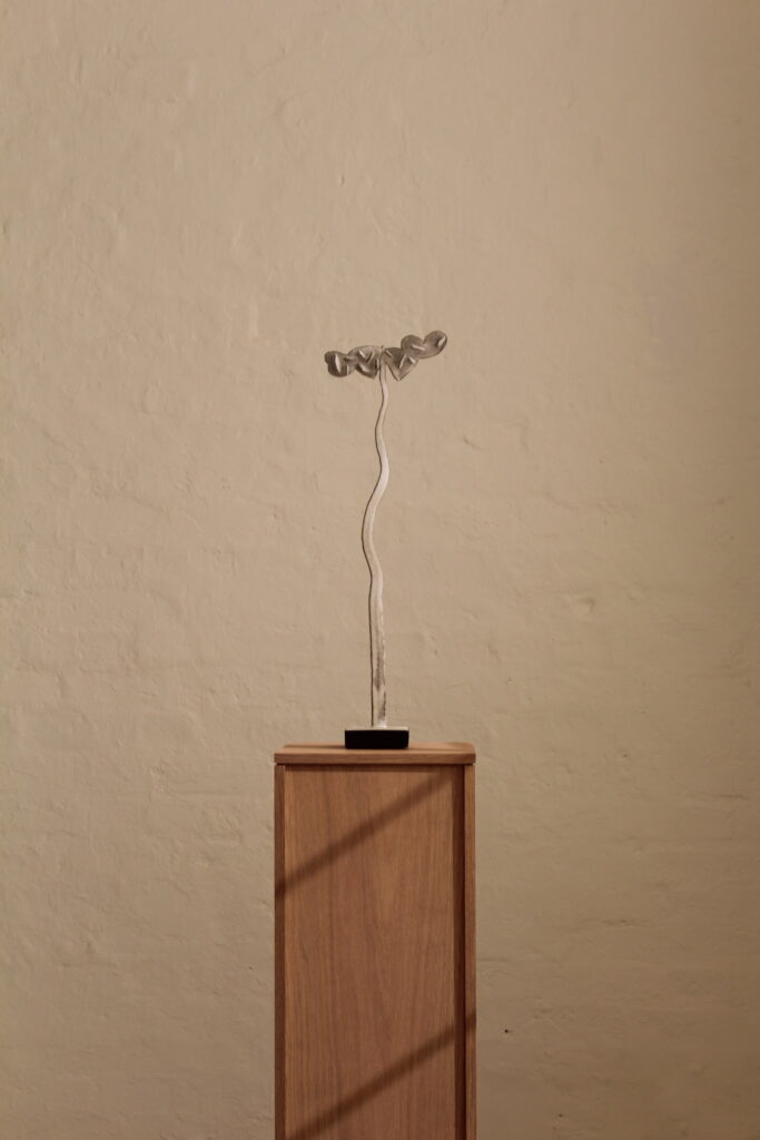 Hennie Meyer's 400g sculpture on display at Art Formes Gallery in Cape Town.